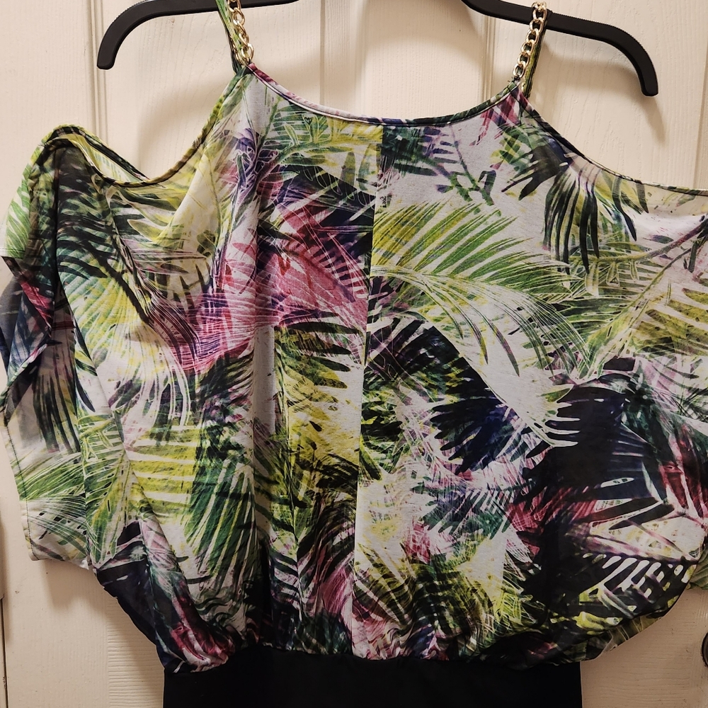 Jennifer Lopez Chain Strap open shoulder top
